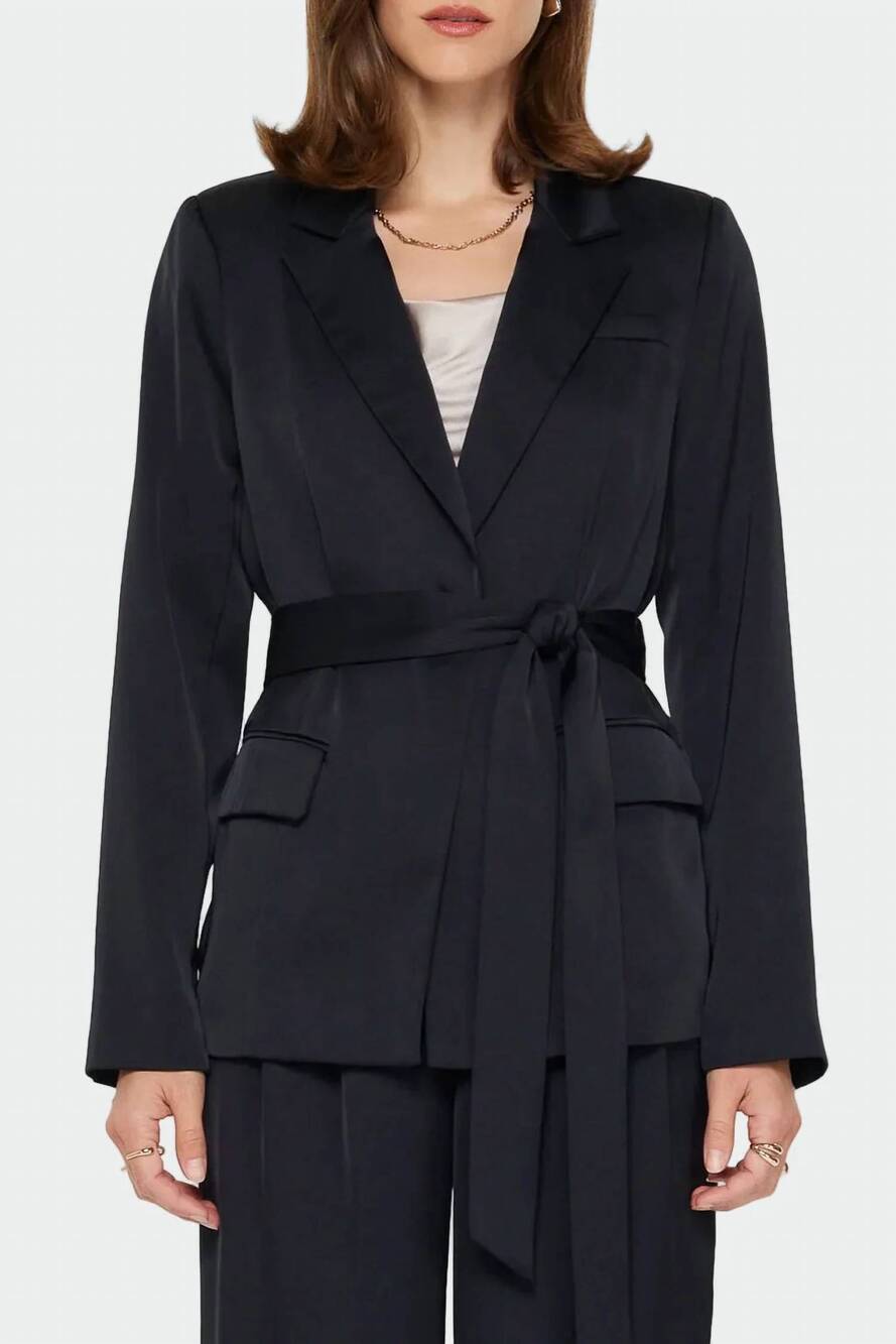 NEW CURRENT AIR silky tailored jacket in black